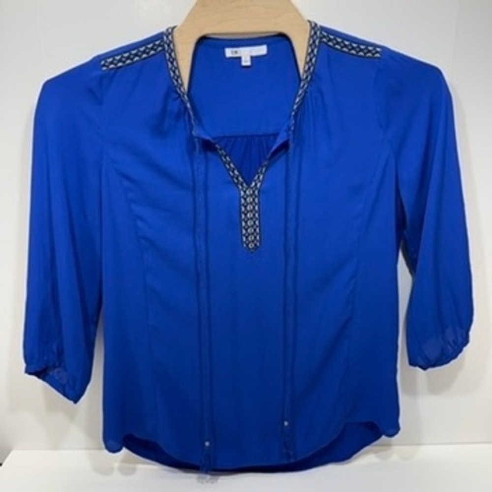 C&C California Women Small Blue Rayon Embroidered Split Neck Tassel Blouse Top